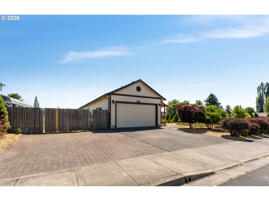 405 NW Viola St, Sheridan, OR 97378 - #2
