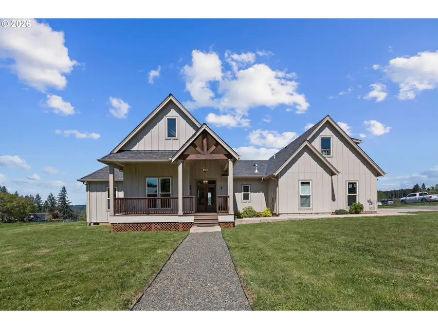 31453 S Stone Creek Ln, Molalla, OR 97038 - #2