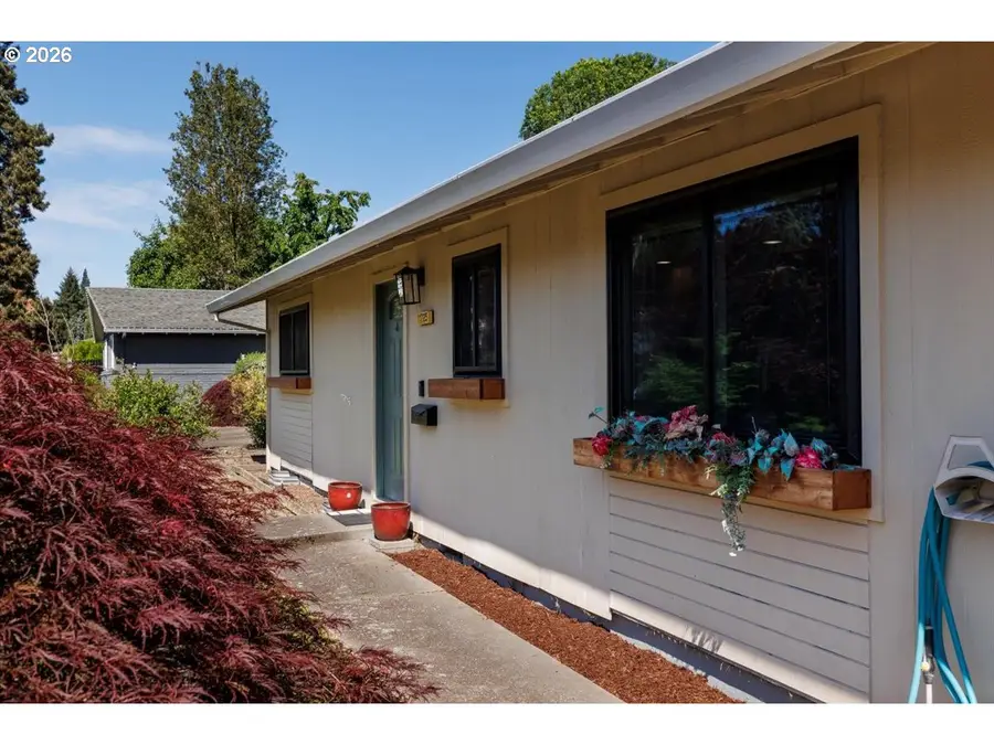 11725 SW Blakeney St, Beaverton, OR 97008 - #2
