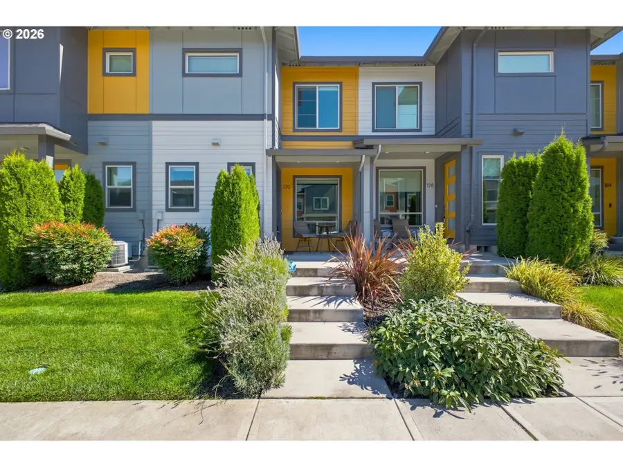 170 SW Lancaster Ct, Troutdale, OR 97060 - #2
