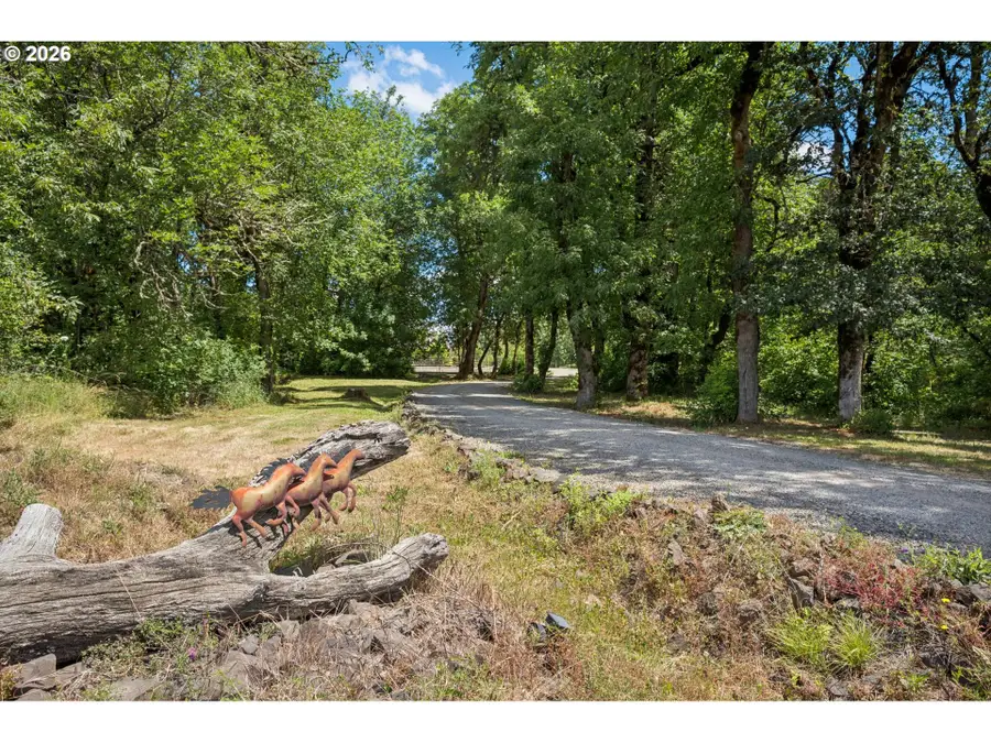 4500 Hart Rd, Dallas, OR 97338 - #2