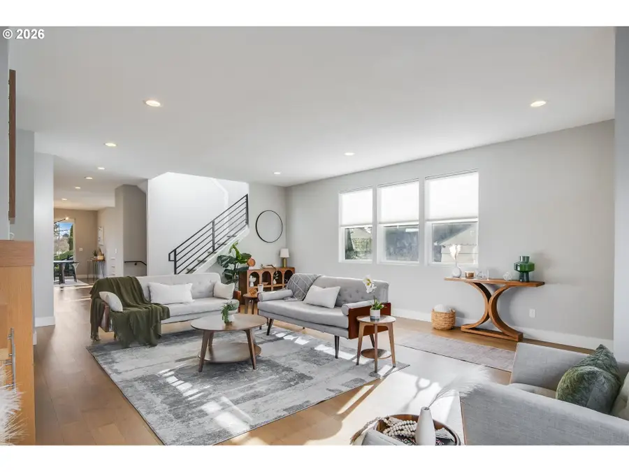 6520 NE Grand Ave, Portland, OR 97211 - Image #3