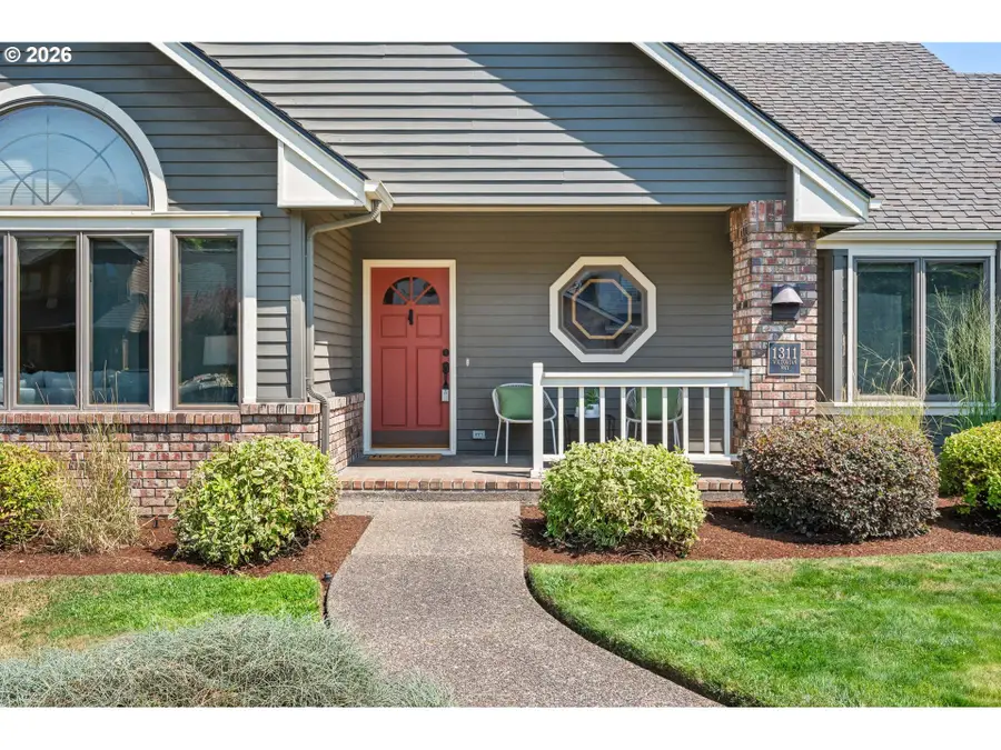 1311 Victorian Way, Eugene, OR 97401 - #2