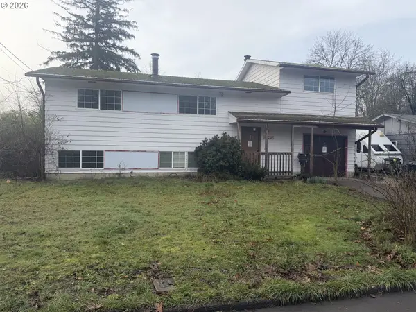 9336 SE Regents Dr, Milwaukie, OR 97222