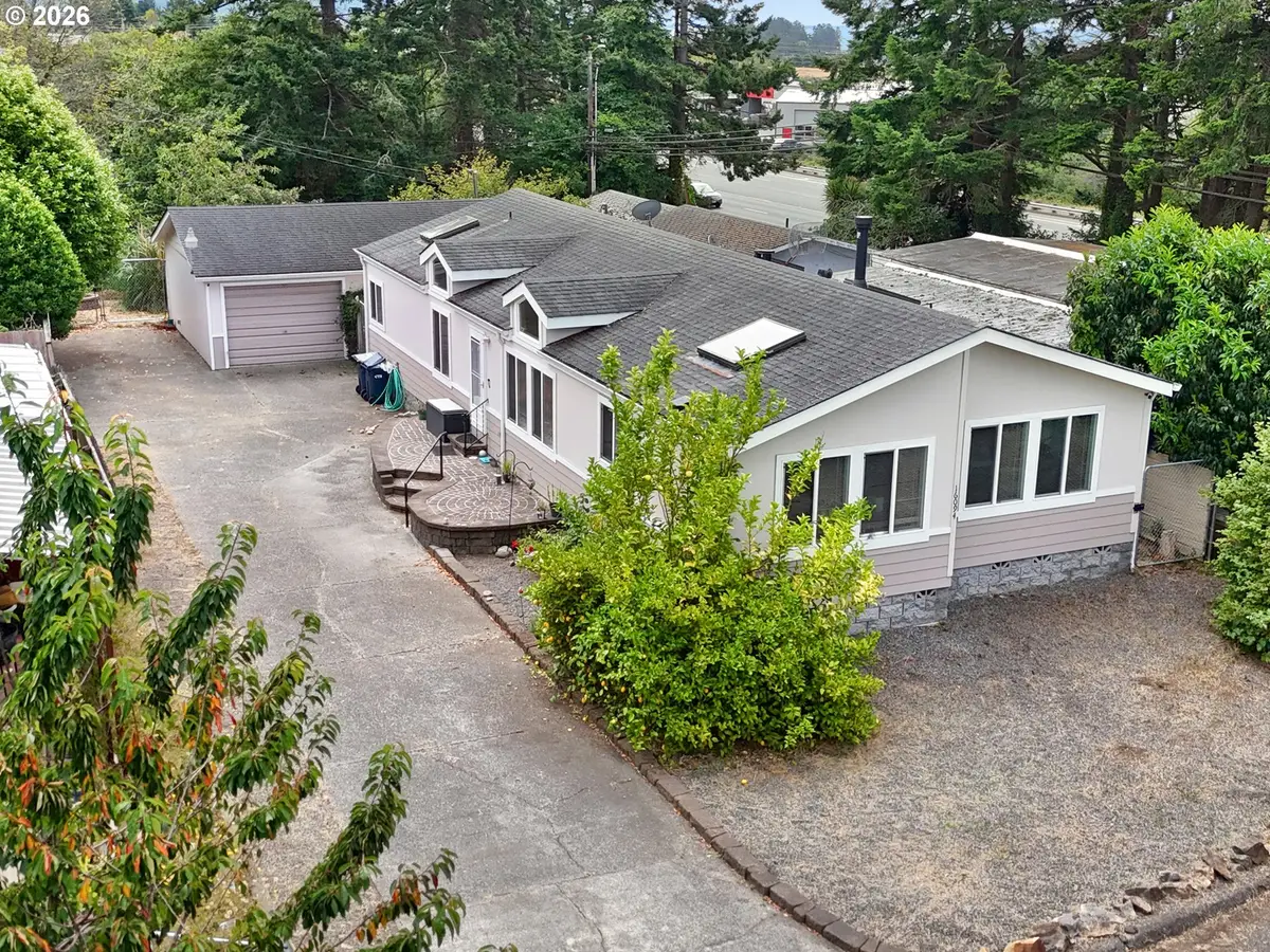 16094 Kings Way, Brookings, OR 97415 - #1