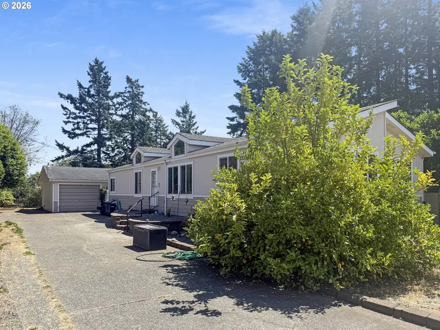 16094 Kings Way, Brookings, OR 97415 - #2