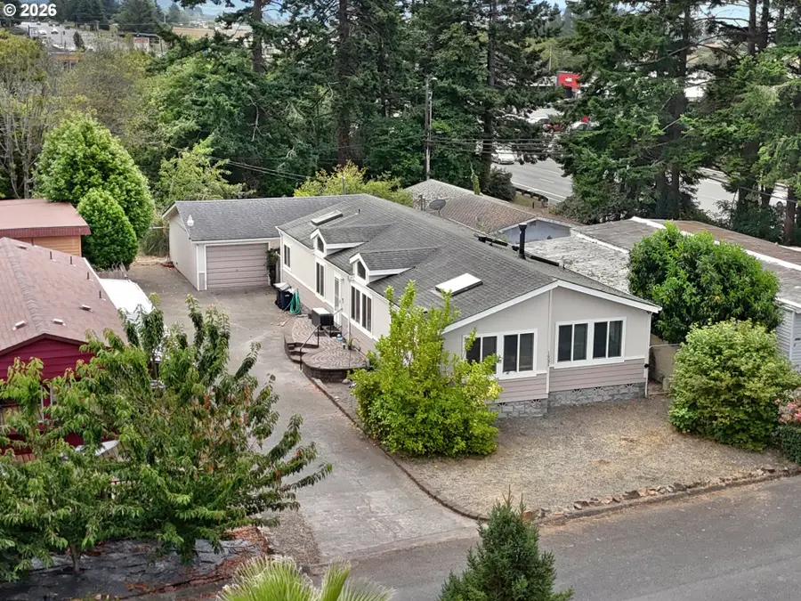 16094 Kings Way, Brookings, OR 97415 - #3
