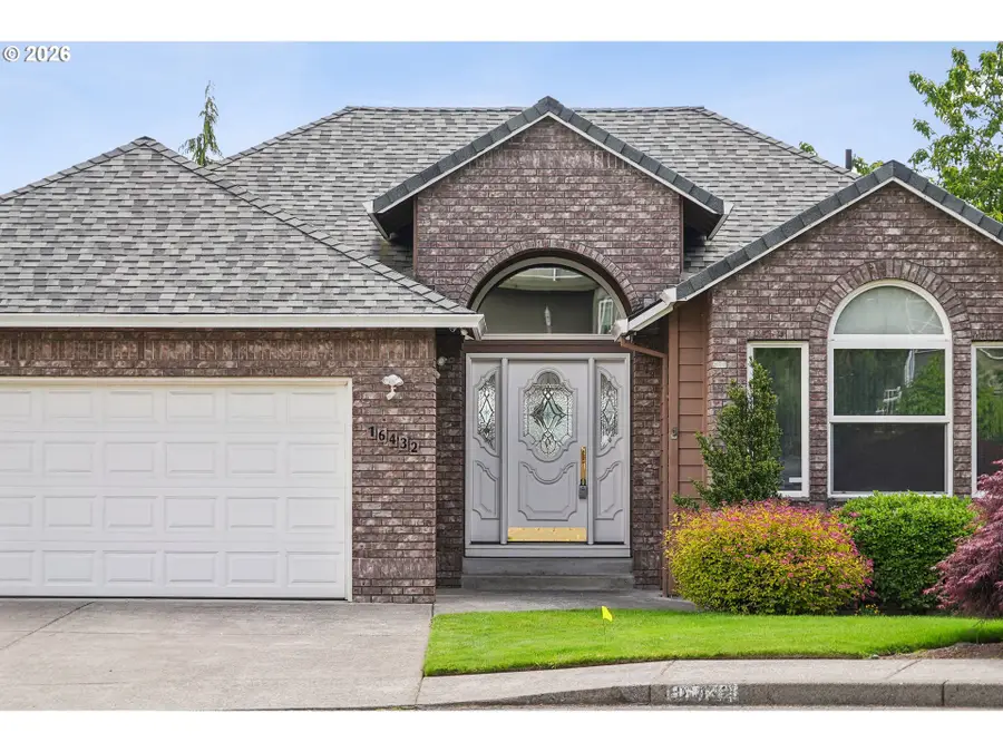 16432 SE Meadowland Ct, Portland, OR 97236 - #3