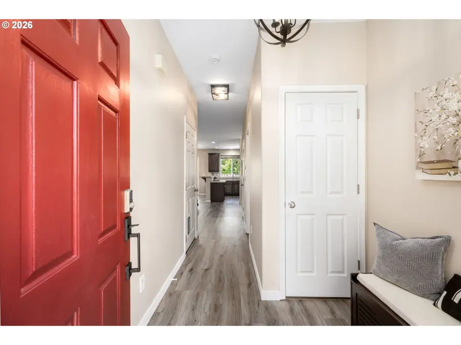 3504 SE Pinewood Ave, Hillsboro, OR 97123 - #3