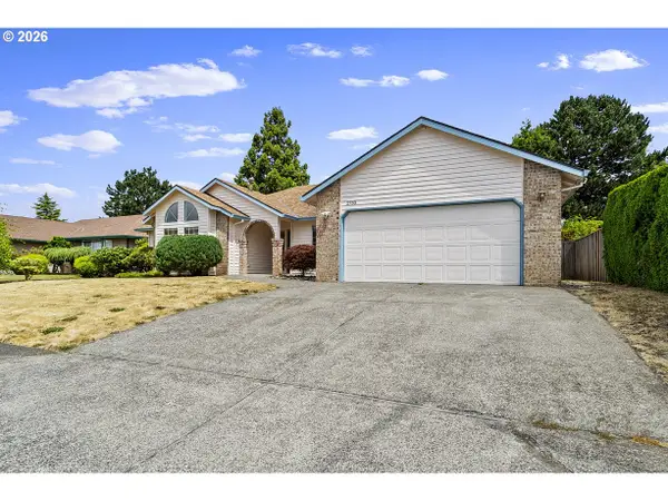 2730 NE Roberts Ave, Gresham, OR 97030