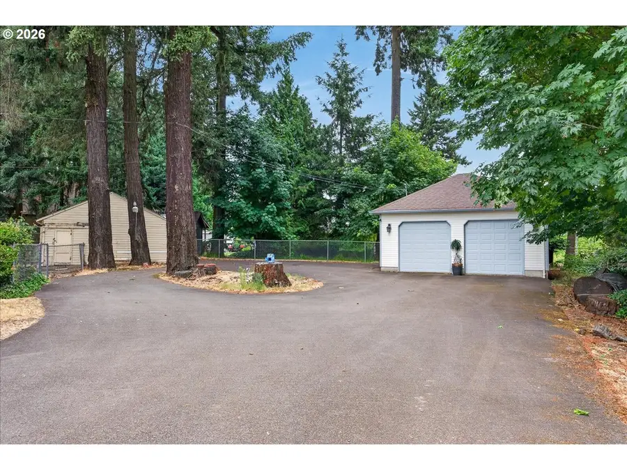 935 Springhill Dr, Albany, OR 97321 - #2