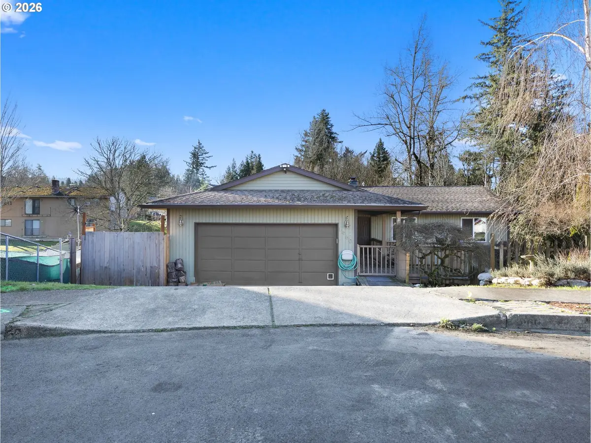 1960 SW 13th Ct, Gresham, OR 97080 - Image #1