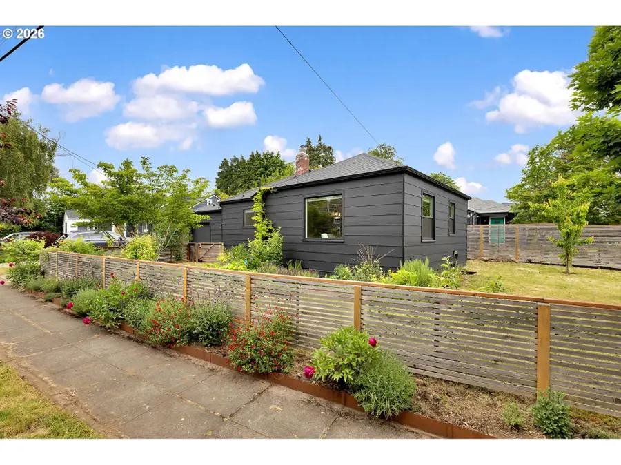 3008 NE 70th Ave, Portland, OR 97213 - #3