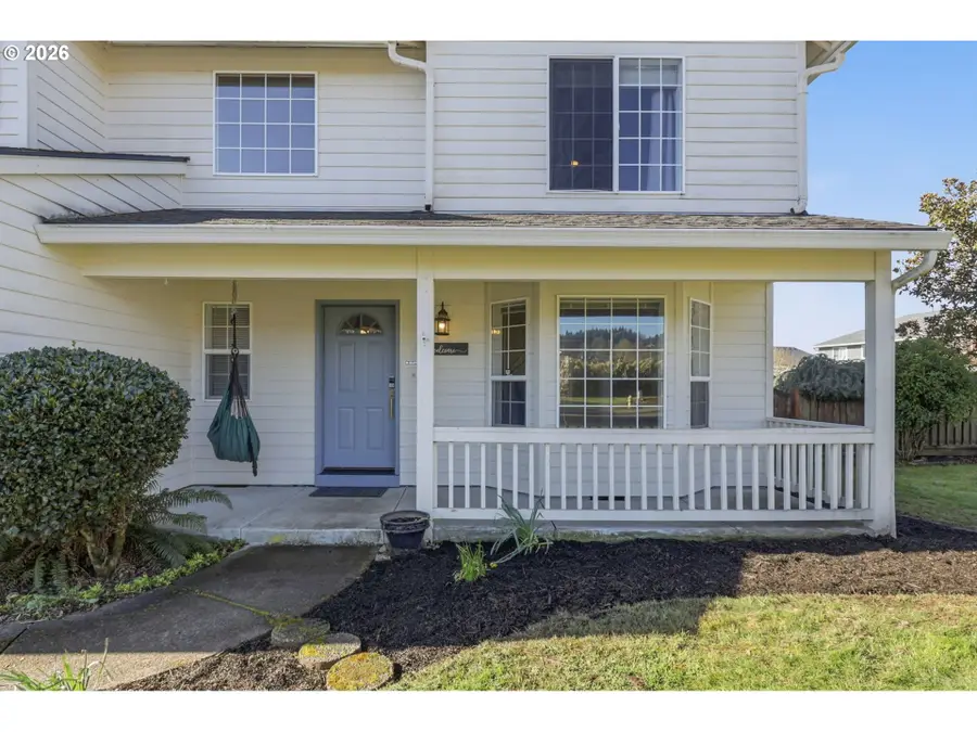 728 E Heritage Loop, La Center, WA 98629 - #3