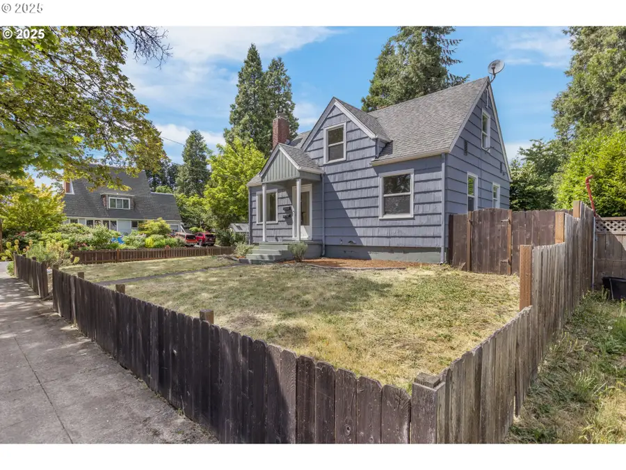 1391 W 5th Ave, Eugene, OR 97402 - Image #2