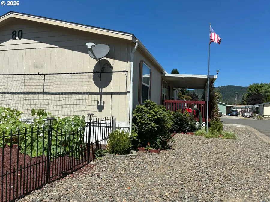 550 S State St #80, Sutherlin, OR 97479 - #2