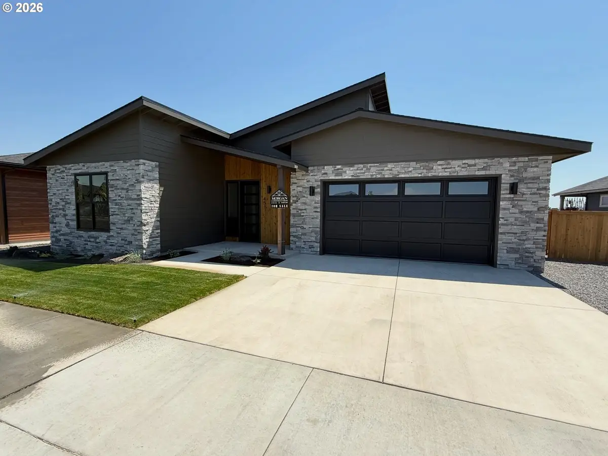 451 NE Union Loop, Prineville, OR 97754 - #1