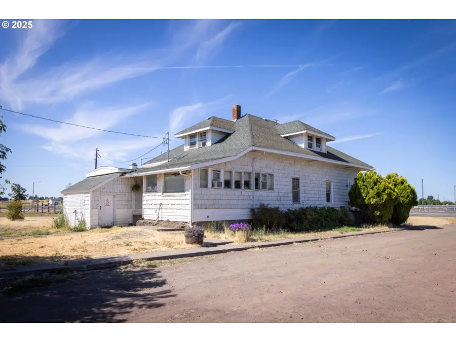 1102 S Roosevelt St, Goldendale, WA 98620 - Image #2
