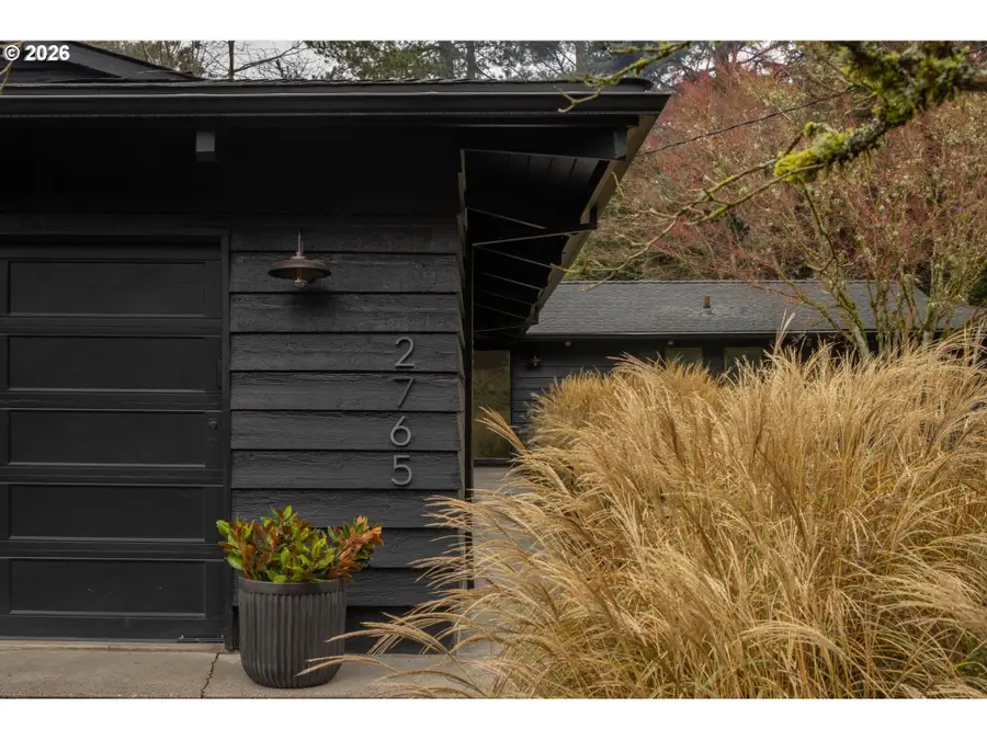 2765 SW Vista Dr, Portland, OR 97225 - #2