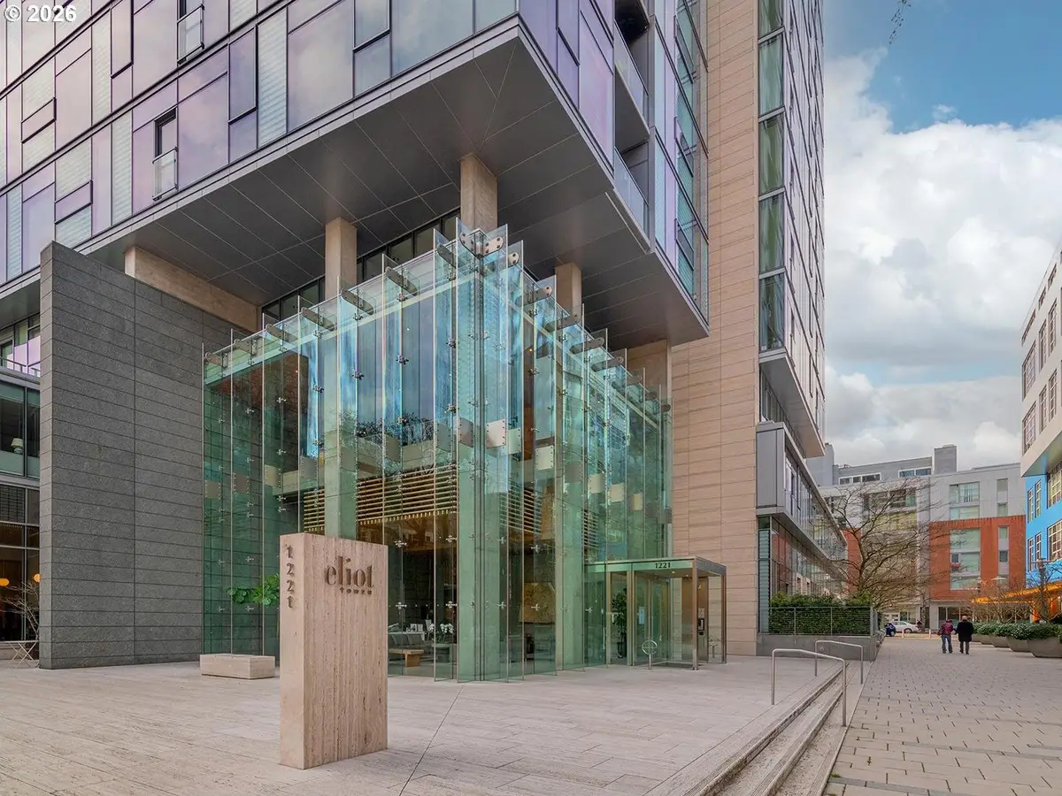 1221 SW 10th Ave #1206, Portland, OR 97205 - #1