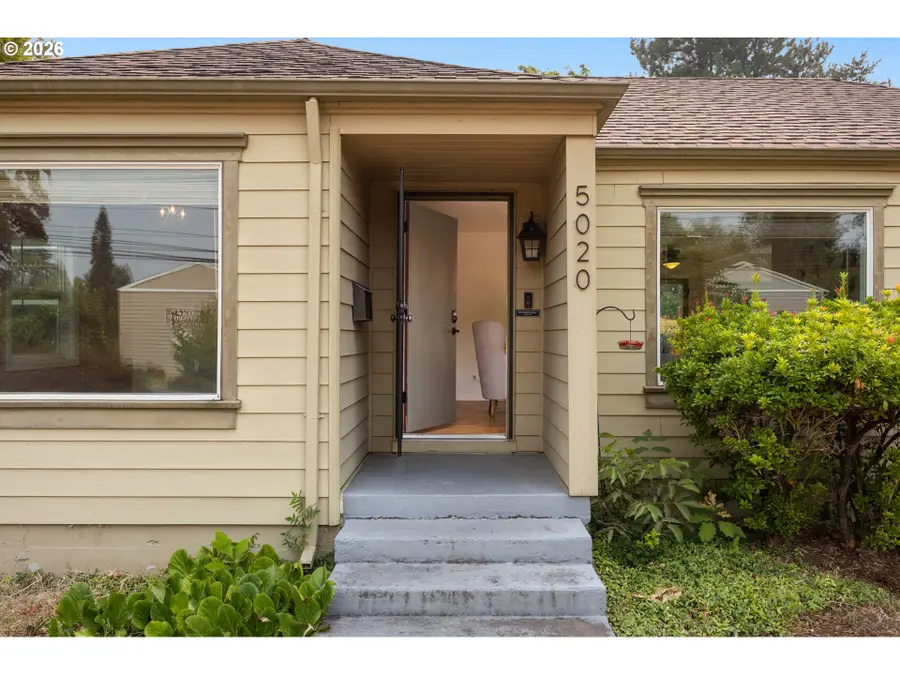 5020 SW Menlo Dr, Beaverton, OR 97005 - #2