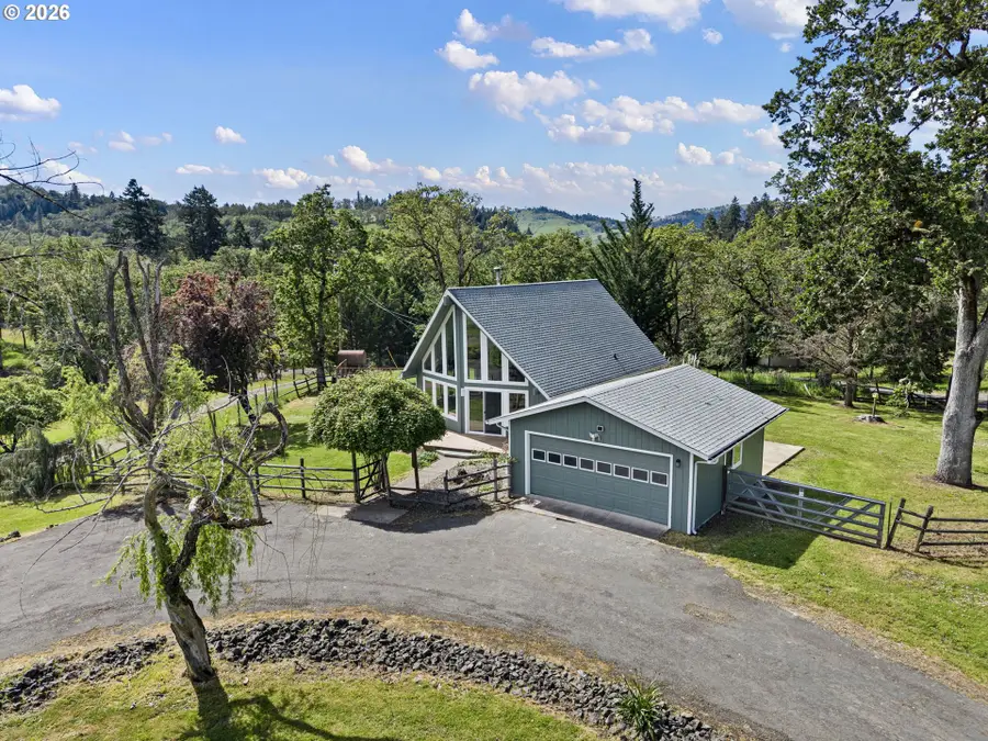 6771 N Bank Rd, Roseburg, OR 97470 - #2