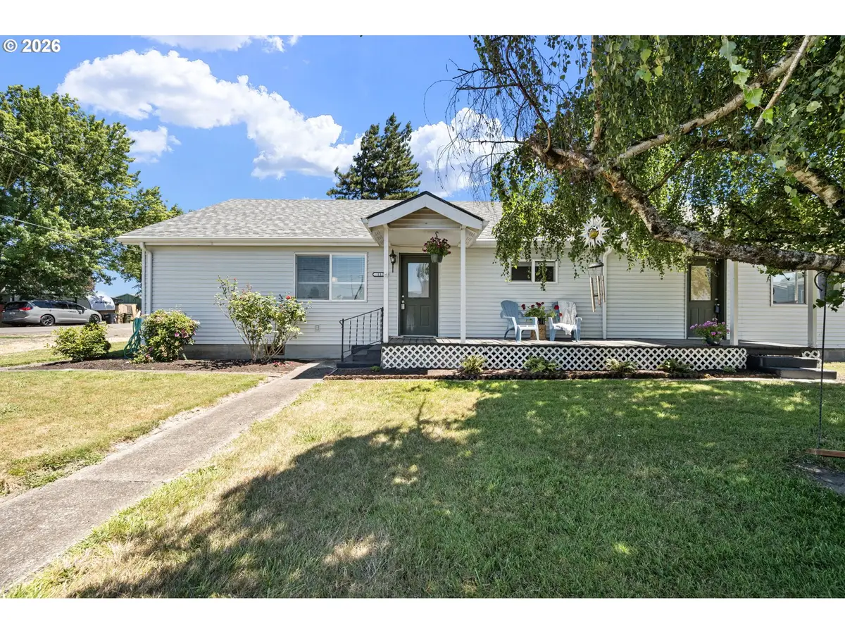 112 E 2nd St, Halsey, OR 97348 - #1