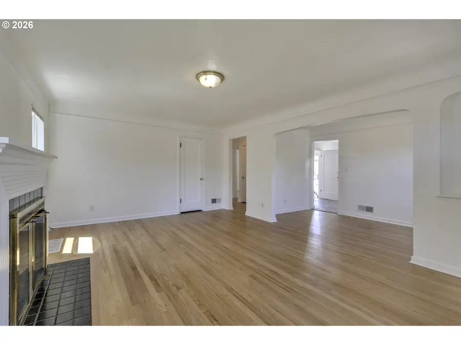 4768 N Yale St, Portland, OR 97203 - #3