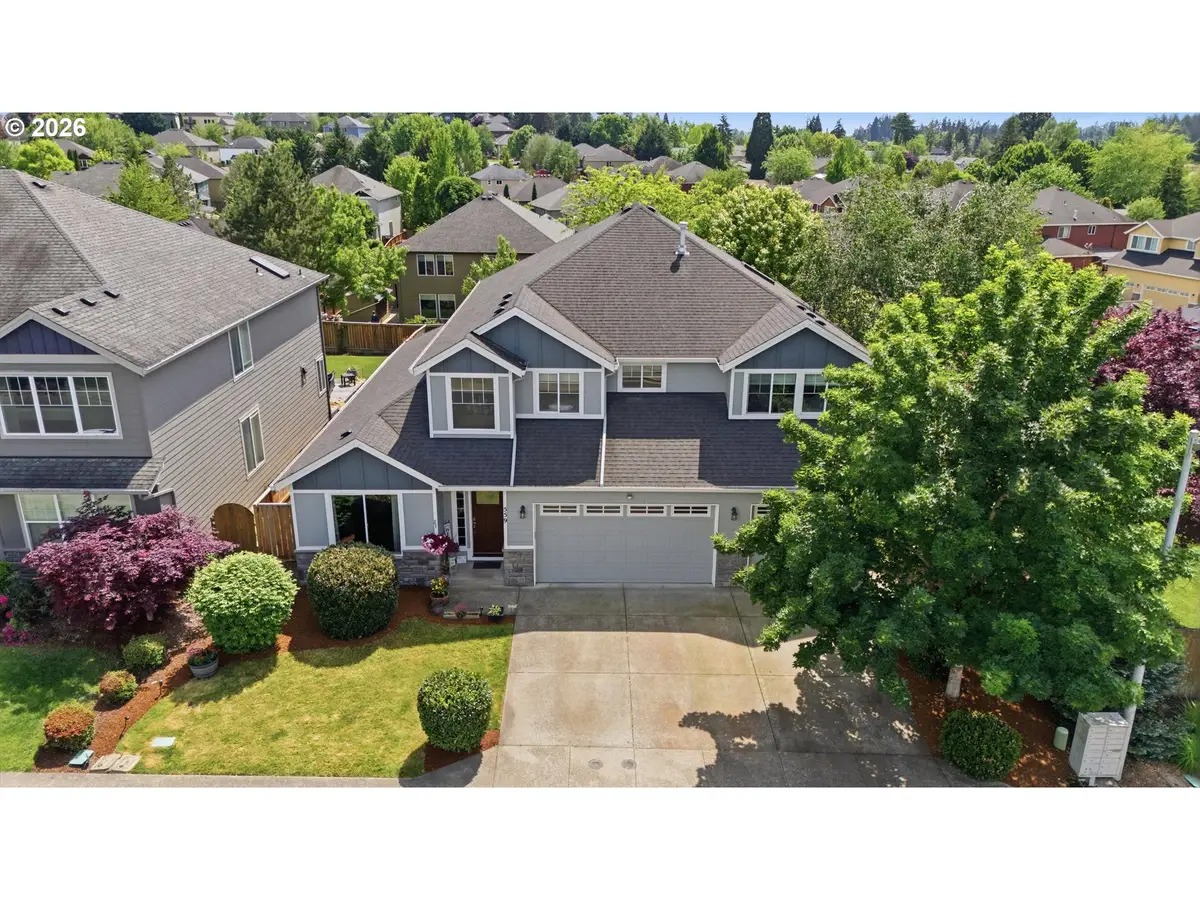 559 E 16th St, Lafayette, OR 97127 - #1