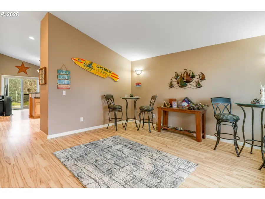 1008 Idaho Ave S, Long Beach, WA 98631 - #3