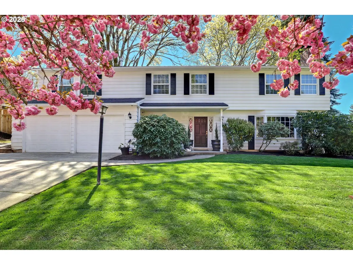 6730 SW Preslynn Dr, Portland, OR 97225 - #1