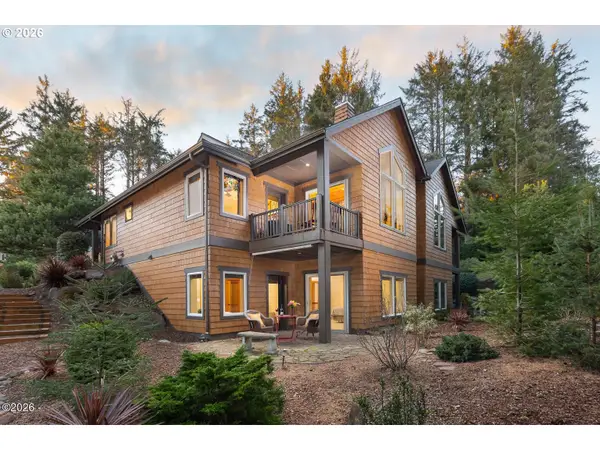 3168 NE Cascara Ct, LincolnCity, OR 97367