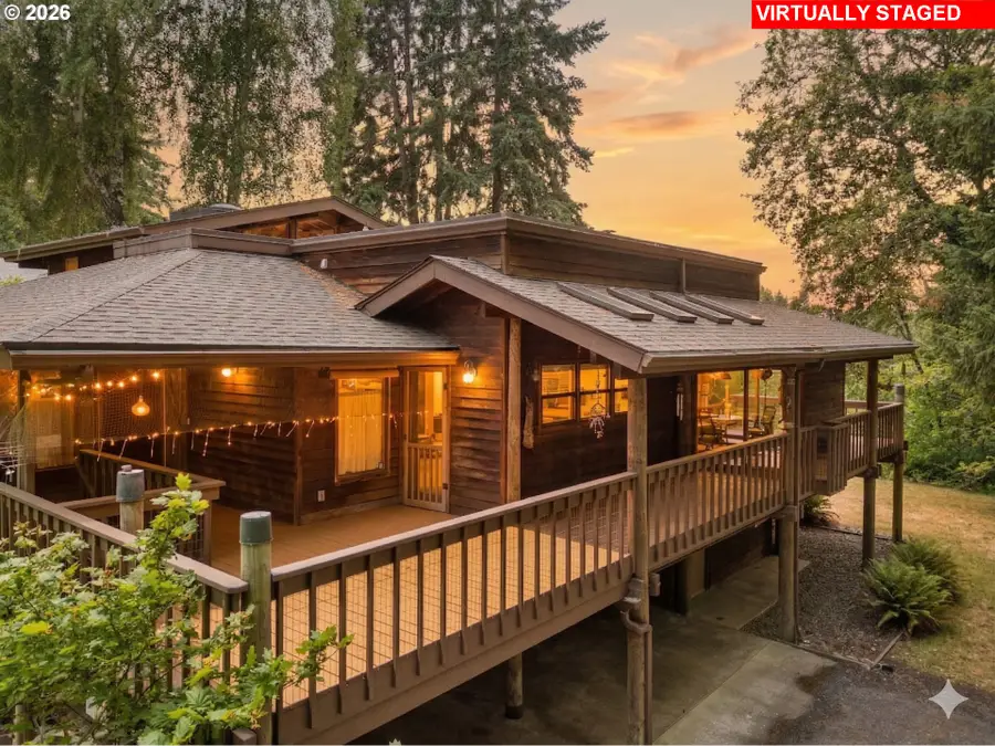 1346 Fisher Rd, Roseburg, OR 97471 - #2