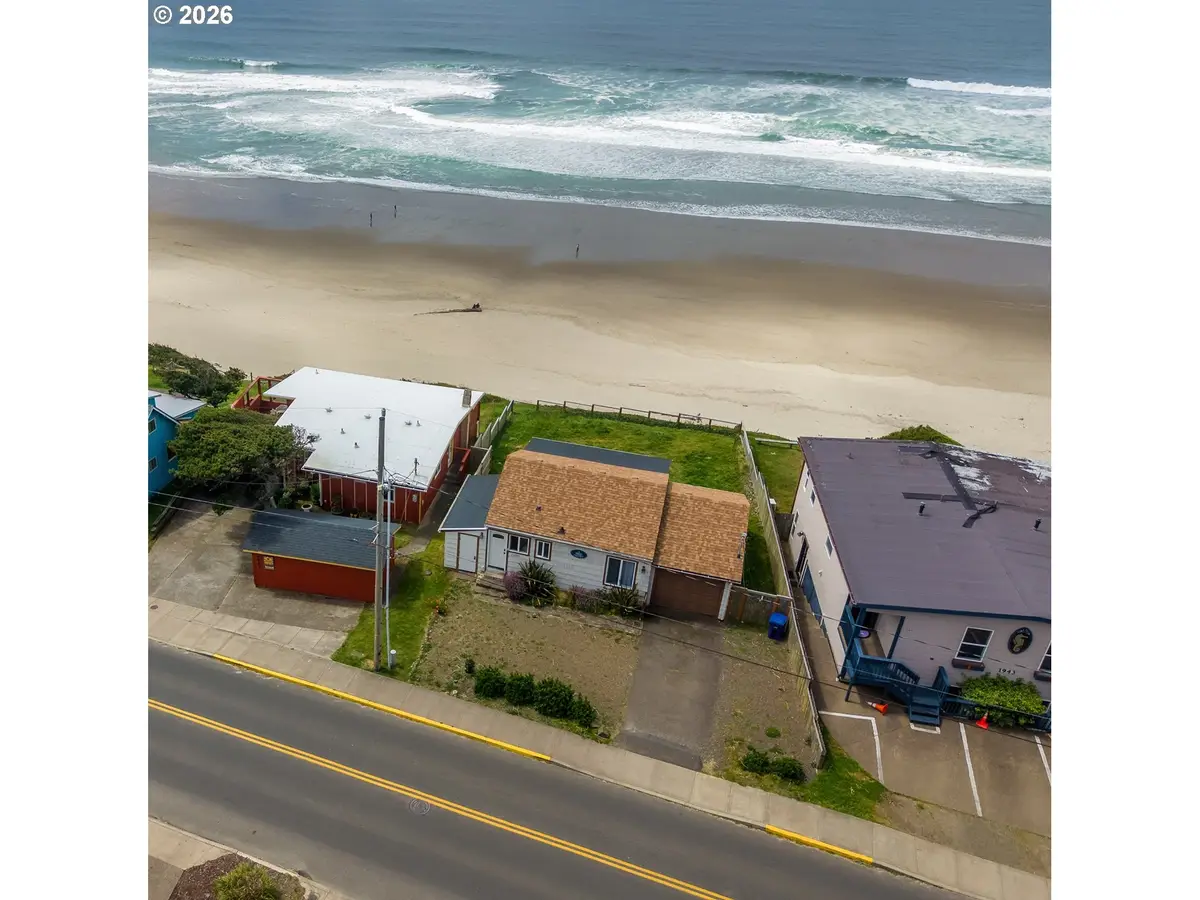 1933 NW Harbor Ave, Lincoln City, OR 97367 - #1