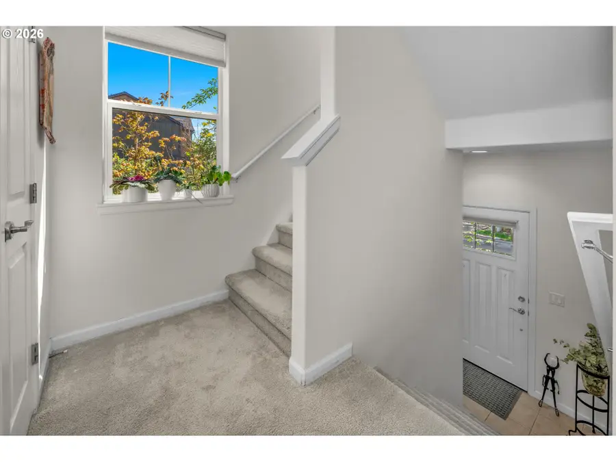 10860 SW Briarwood Pl, Portland, OR 97223 - #2