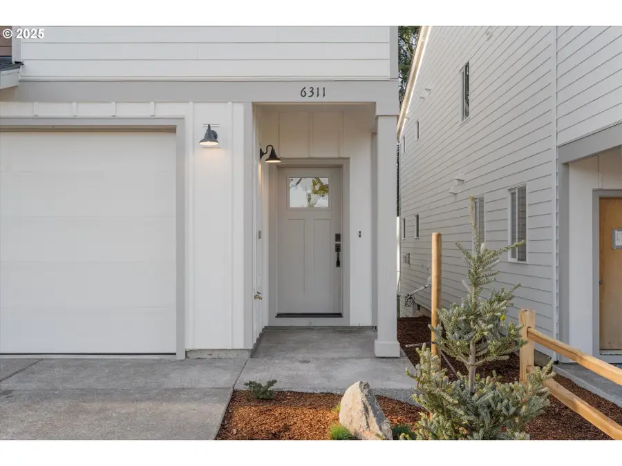 6311 SE Chloe Rose Way, Milwaukie, OR 97267 - Image #3