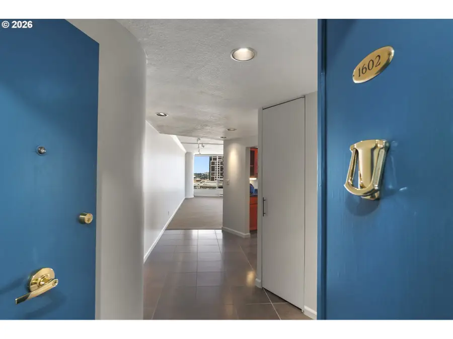 1500 SW 5th Ave #1602, Portland, OR 97201 - Image #2