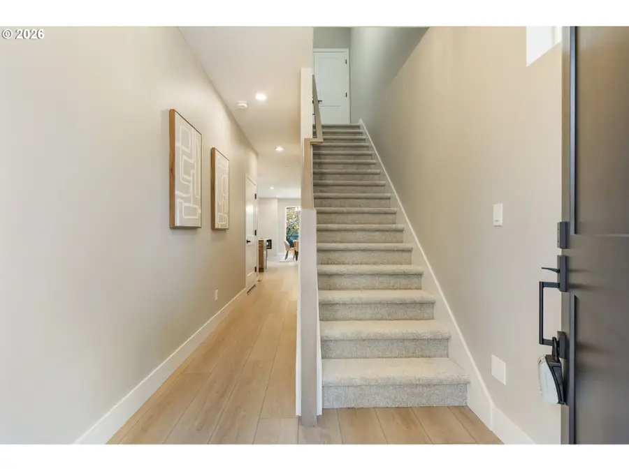 10125 SE 72nd Ave, Milwaukie, OR 97222 - #3