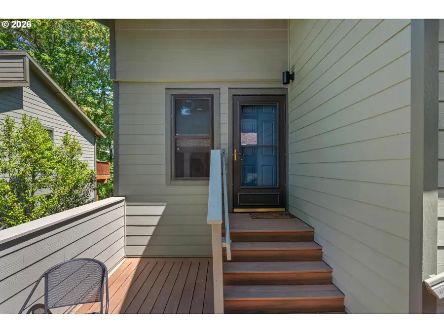 3835 SW Canby St, Portland, OR 97219 - #2