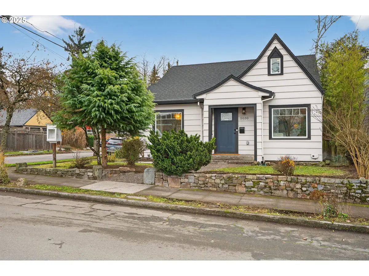 5030 SE Bush St, Portland, OR 97206 - Image #1