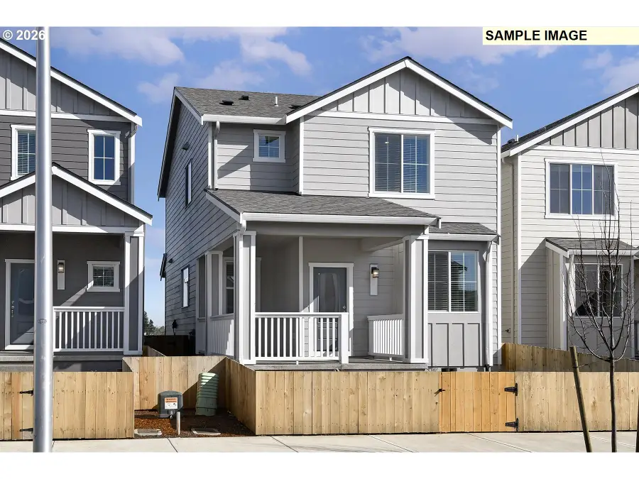 1396 Owl Ave, Woodburn, OR 97071 - #2