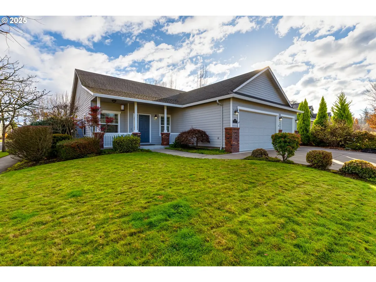 4699 Symphony Dr, Eugene, OR 97404 - Image #1