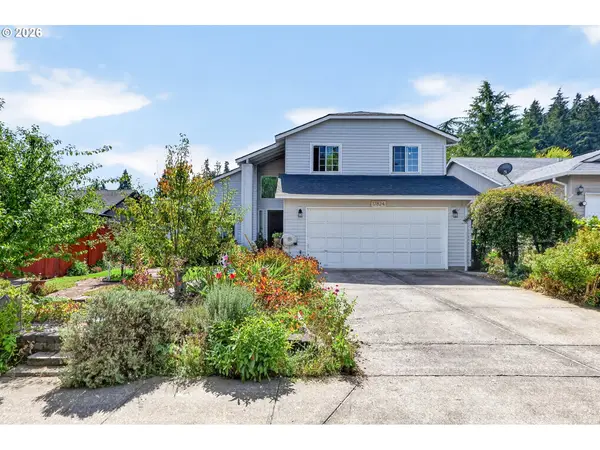 17824 SW Granada Dr, Beaverton, OR 97007