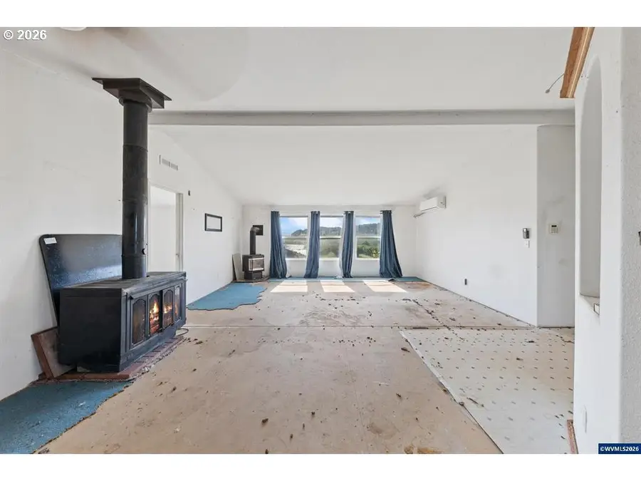 4065 Perrydale Rd, Dallas, OR 97338 - #3