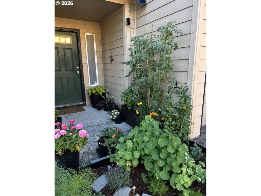 13949 Beavercreek Rd, Oregon City, OR 97045 - #2