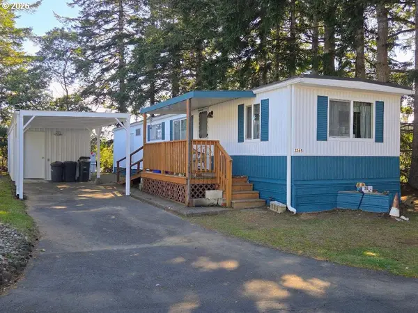 3365 Tidewater Dr, CoosBay, OR 97420