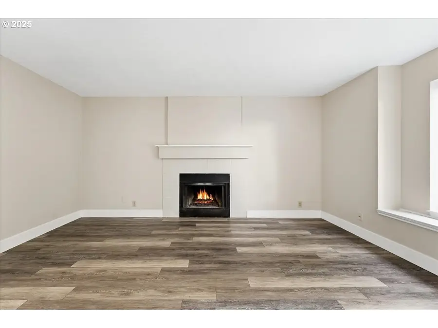 4650 SW Southview Ter, Beaverton, OR 97078 - Image #3