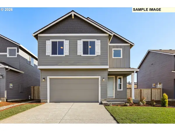 2751 NE Claire Rd #205, Estacada, OR 97023