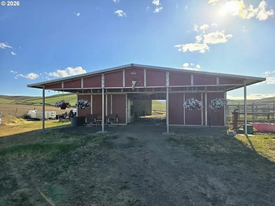 83528 Dufur Valley Rd, Dufur, OR 97021 - #3