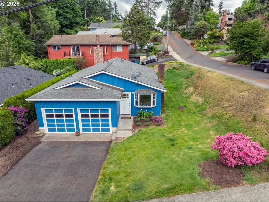 2734 SW Texas St, Portland, OR 97219 - #3